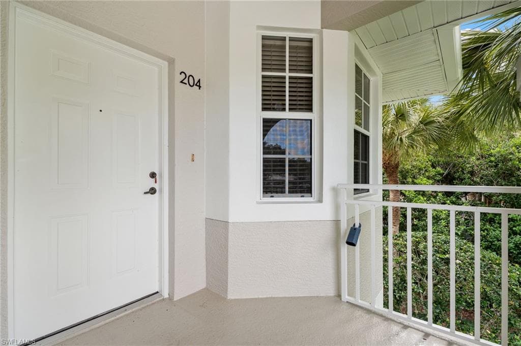 2345 Carrington Ct #204, Naples, photo 2