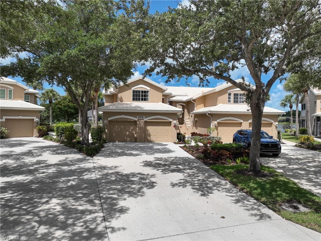 24736 Lakemont Cove Ln #201, Bonita Springs, photo 2