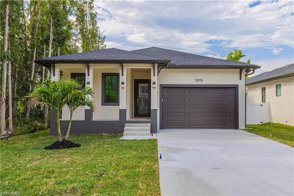 3098 Pine Tree Dr, Naples