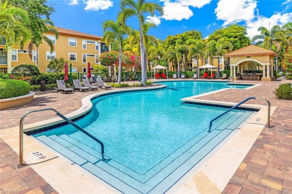 8920 Colonnades Ct #518, Bonita Springs, photo 2