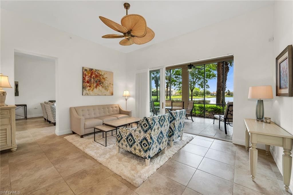 3141 Aviamar Cir #103, Naples, photo 2