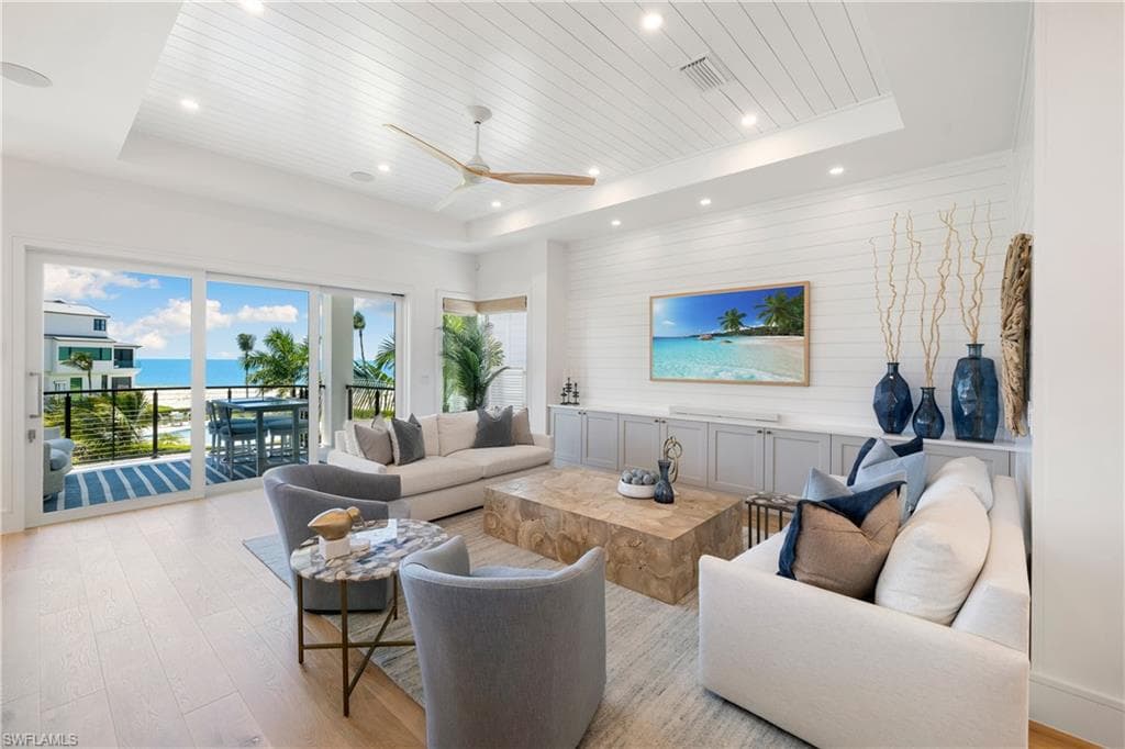 104 Kaula Ln, Bonita Springs, photo 3