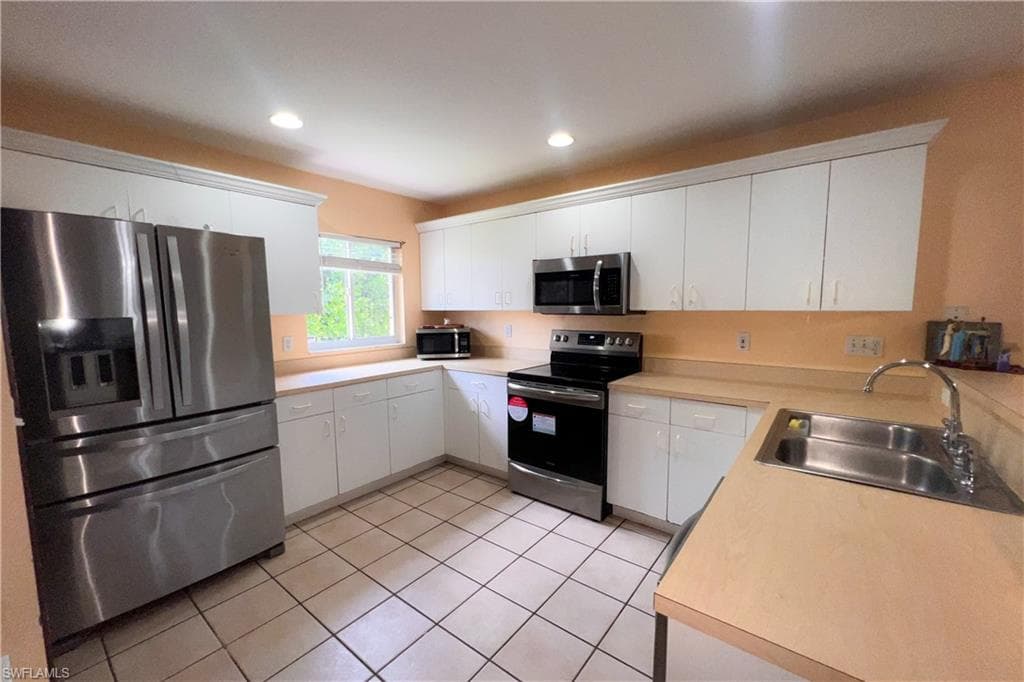 8149 Pennsylvania Blvd, Fort Myers, photo 3