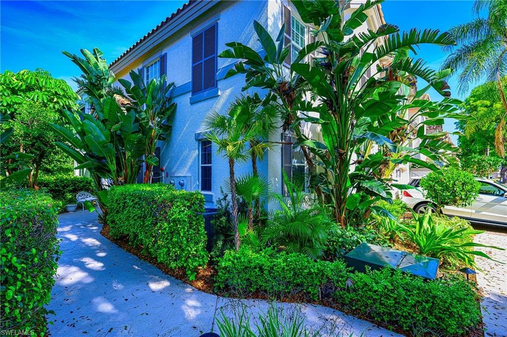 133 Colonade Cir, Naples, photo 3