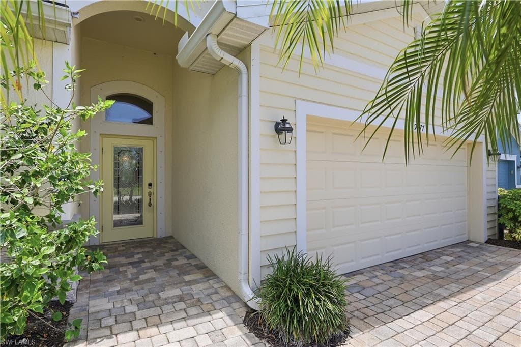 9577 Mirada Blvd, Fort Myers, photo 3