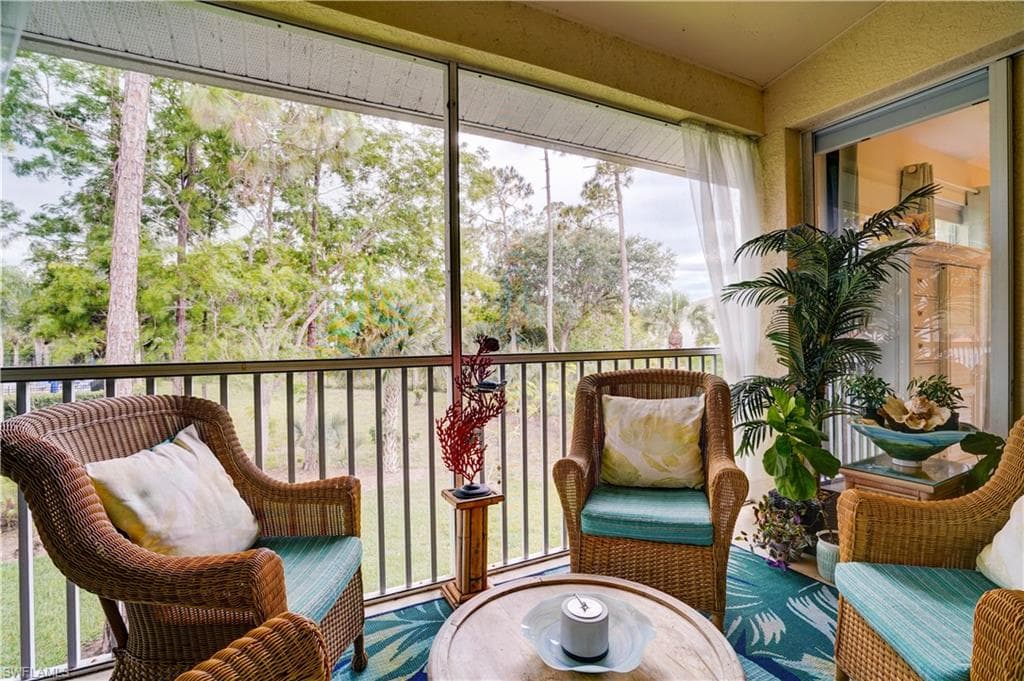 509 Robin Hood Cir #202, Naples, photo 3