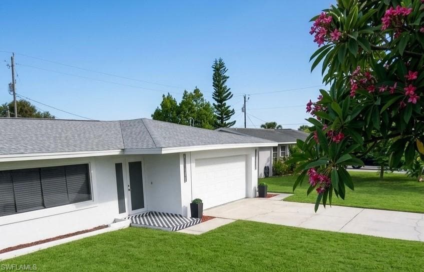 1212 43rd Ter, Cape Coral