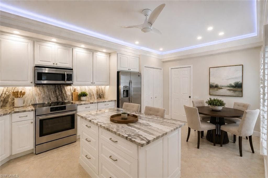 11676 Quail Village Way, Naples, photo 2