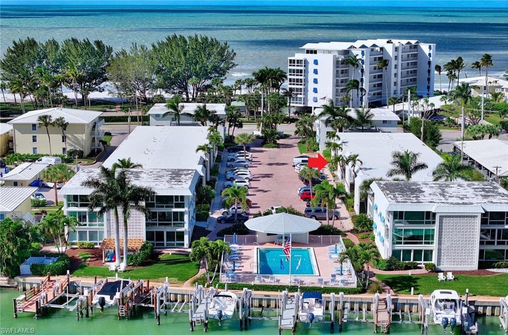 2100 Gulf Shore Blvd #107, Naples, photo 2
