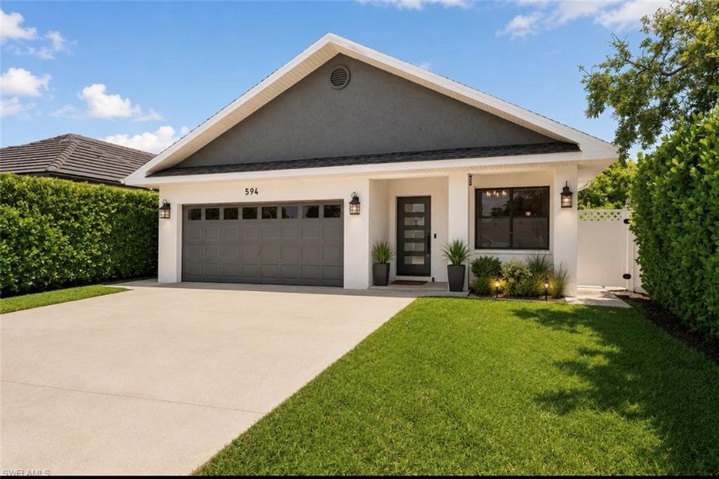 594 108th Ave, Naples
