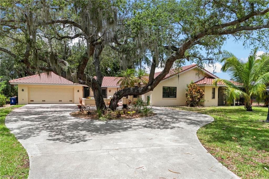 27565 Imperial Shores Blvd, Bonita Springs, photo 3