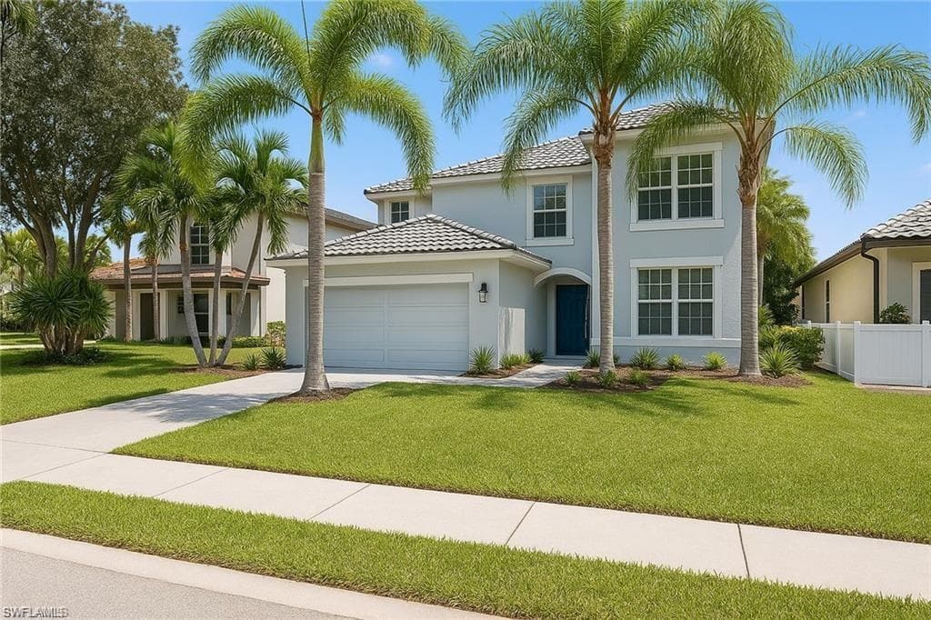 8364 Laurel Lakes Blvd, Naples, photo 3