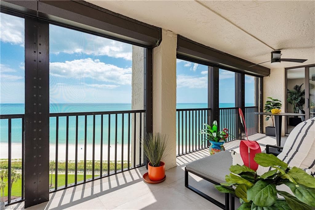 10951 Gulf Shore Dr #1002, Naples, photo 3