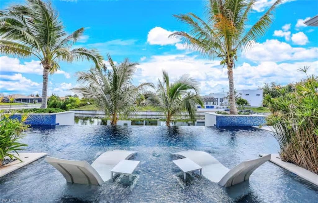 2405 11th Ave, Cape Coral