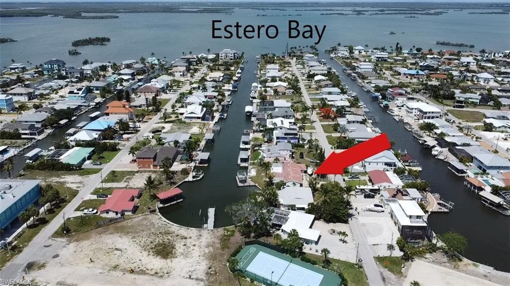 139 Ibis St, Fort Myers Beach, photo 2
