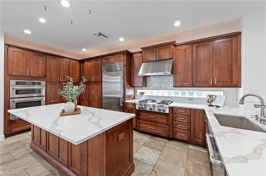 19647 Casa Verde Way, Estero, photo 3