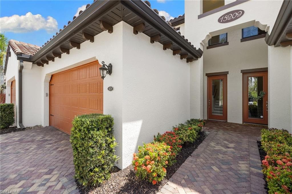 15209 Butler Lake Dr #201, Naples, photo 3