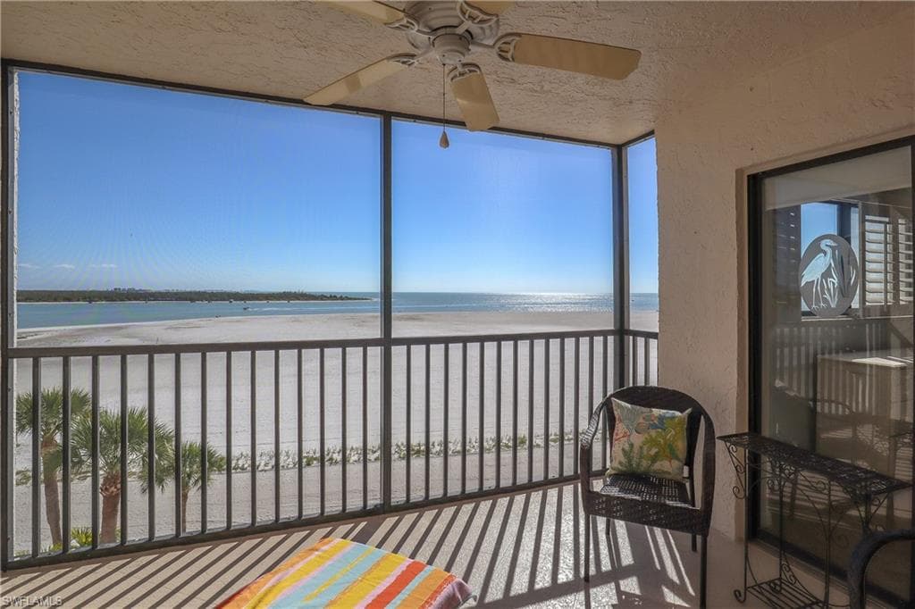8350 Estero Blvd #423, Fort Myers Beach, photo 3