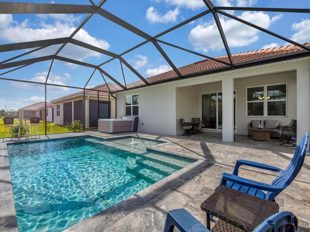 3824 Crosswater Dr, North Fort Myers, photo 3