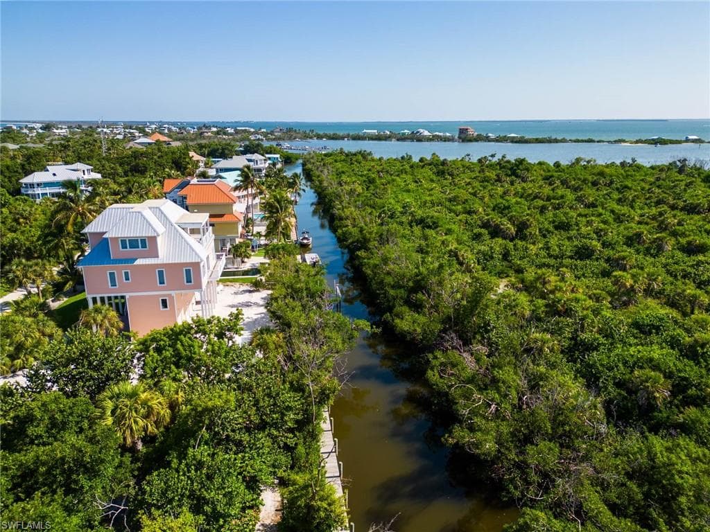 621 Rum Rd, Captiva, photo 3