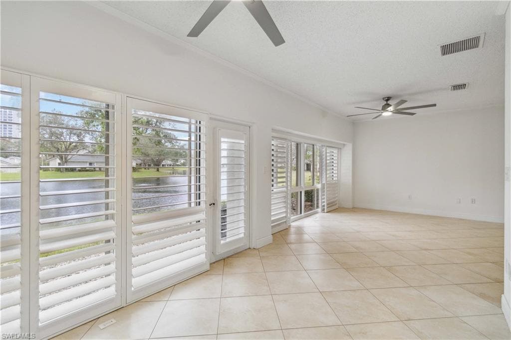 604 Arbor Lake Dr #6-103, Naples