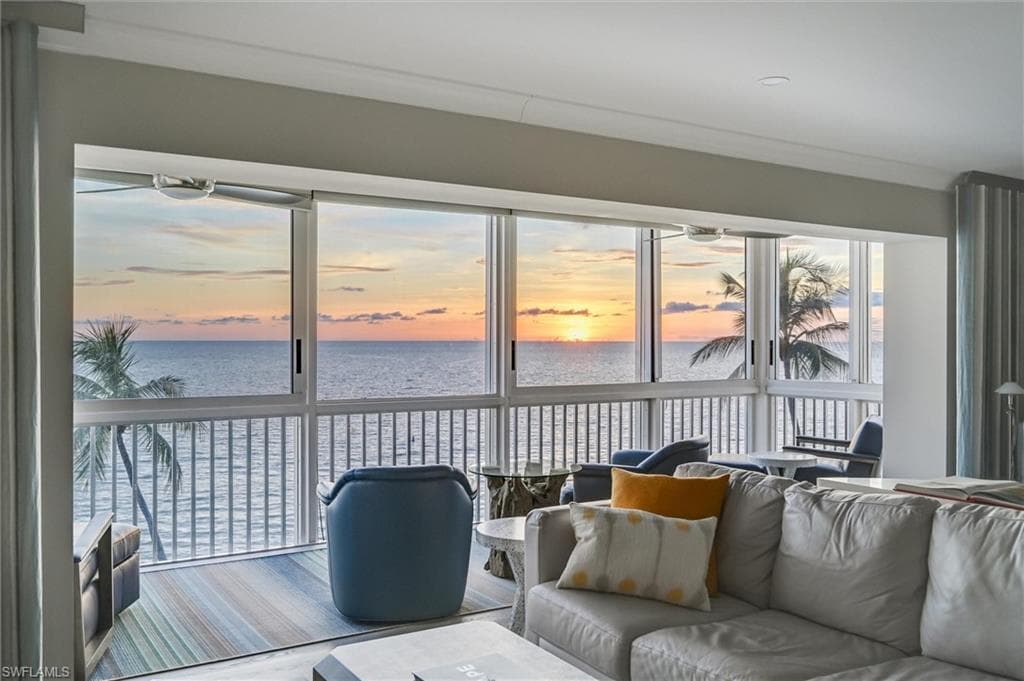 1275 Gulf Shore Blvd #601 & 602, Naples