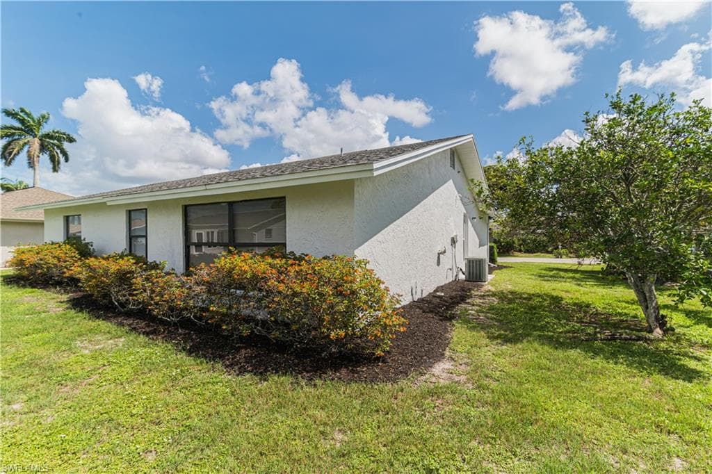 107 Blue Ridge Dr #21, Naples, photo 2