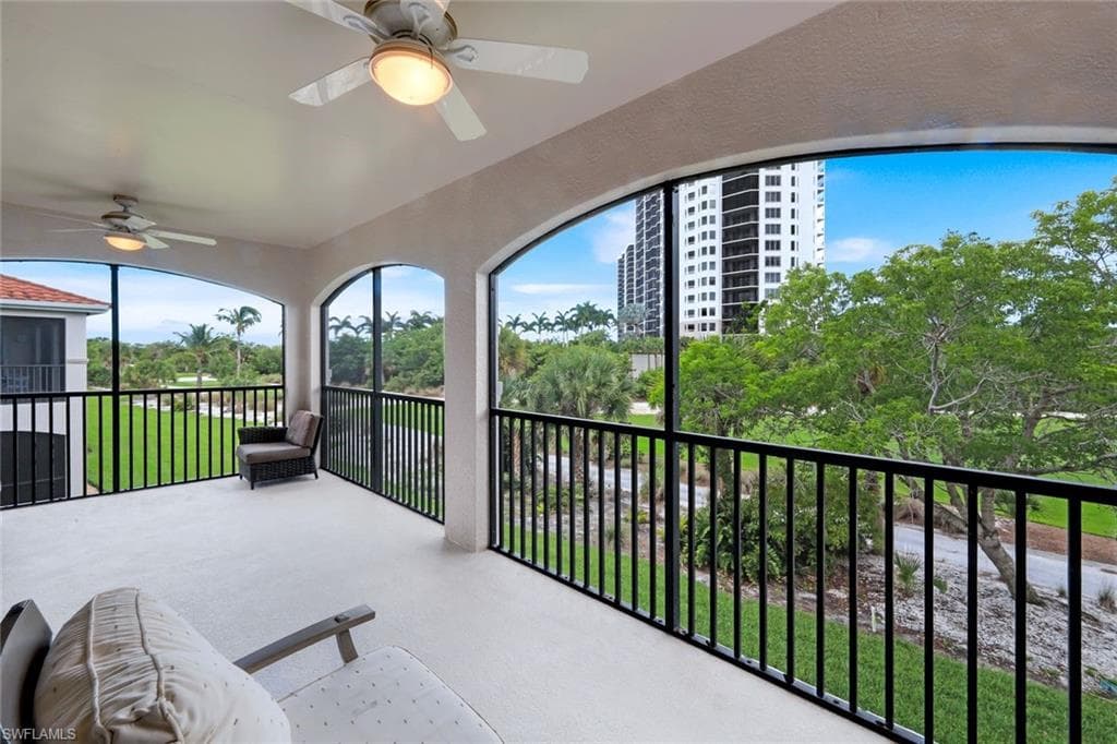 1277 Rialto Way #201, Naples, photo 2