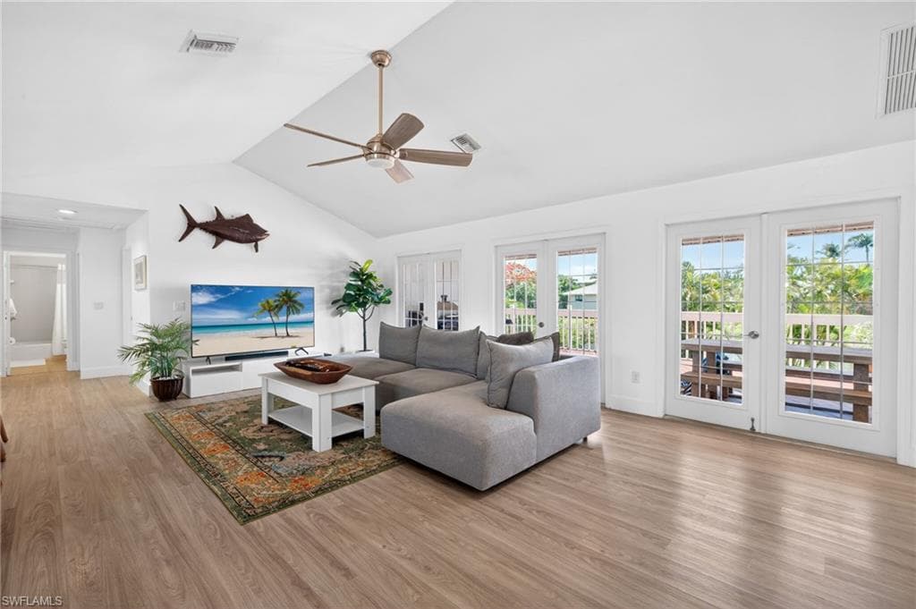 713 Durion Ct, Sanibel, photo 2
