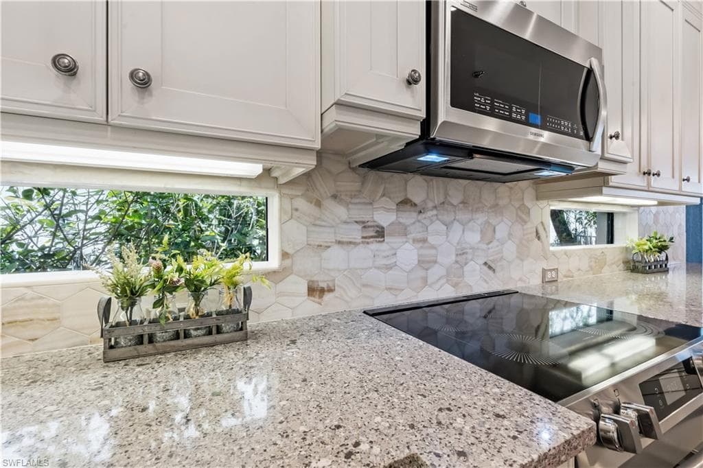 2870 Cinnamon Bay Cir, Naples, photo 3