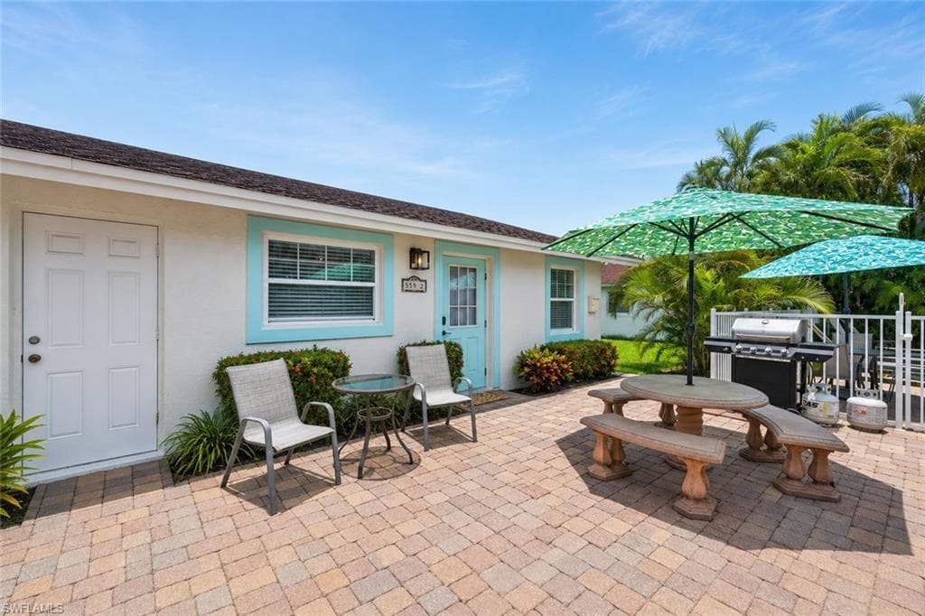 559 105th Ave, Naples, photo 3