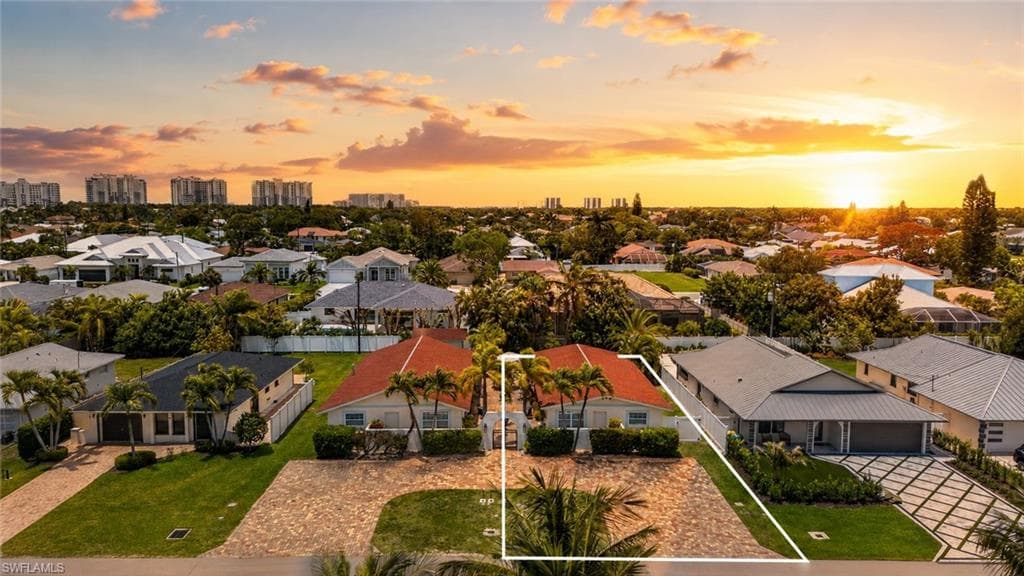 563 105th Ave, Naples, photo 3