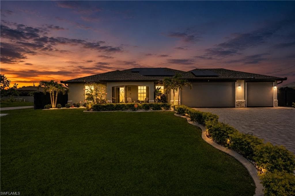 1811 3rd Ter, Cape Coral, photo 3