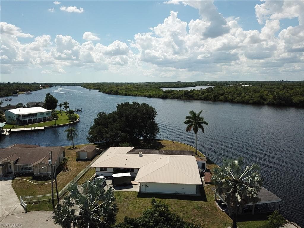 13208 Marquette Blvd, Fort Myers, photo 2