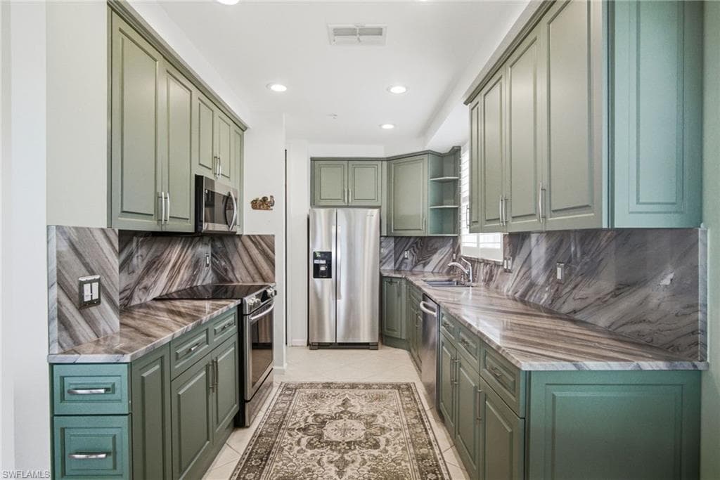 3960 Deer Crossing Ct #6-101, Naples, photo 2