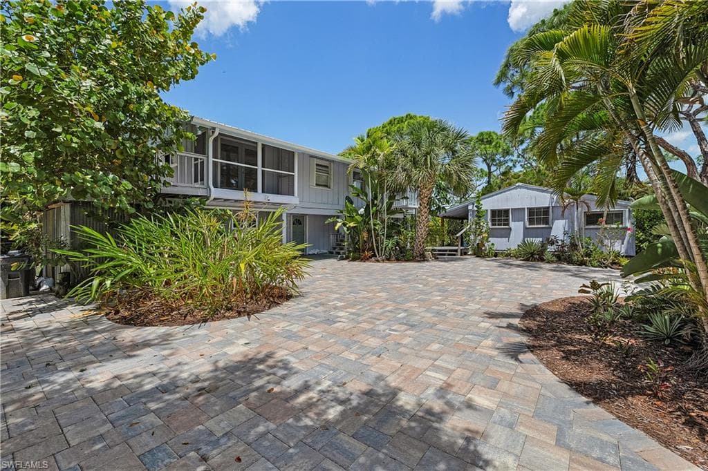 10545 Habitat Trl, Bokeelia, photo 2
