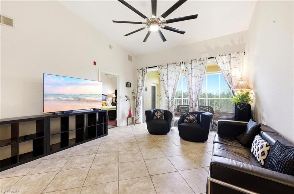 6828 Sterling Greens Pl #4405, Naples, photo 3