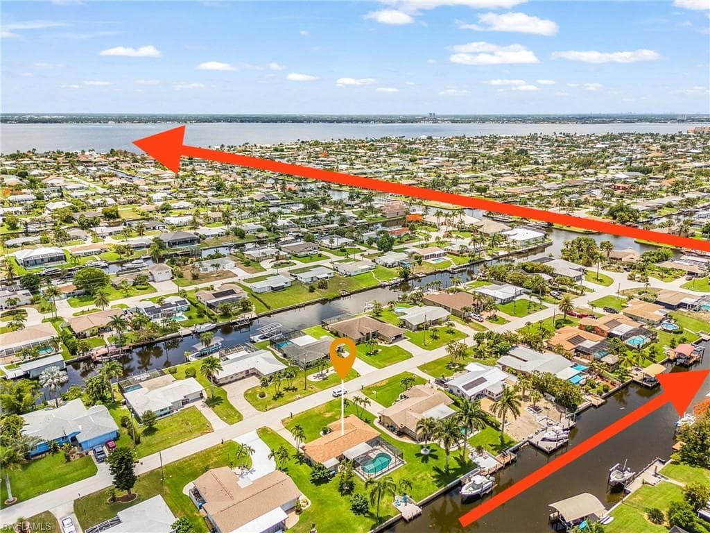 3018 17th Pl, Cape Coral