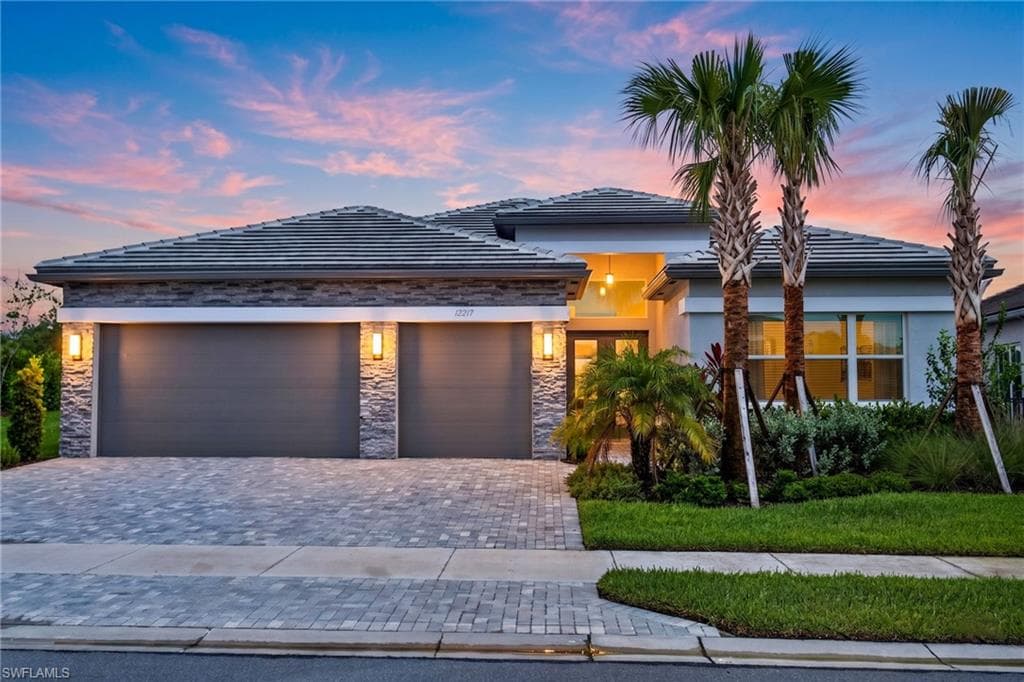 12217 Eucalyptus Way, Naples, photo 2