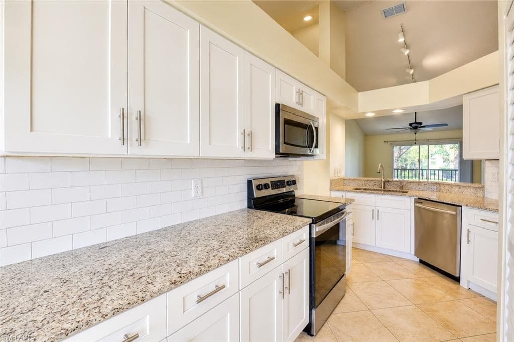 169 Grand Oaks Way #n204, Naples