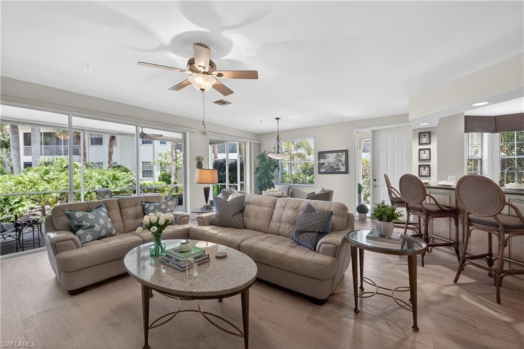 5035 Yacht Harbor Dr #103, Naples, photo 3