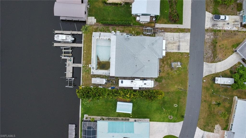 17731 Broadway Ave, Fort Myers Beach, photo 2