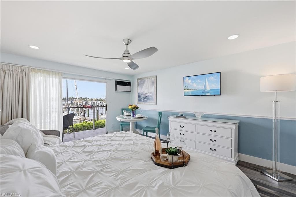 900 Broad Ave #125, Naples, photo 3