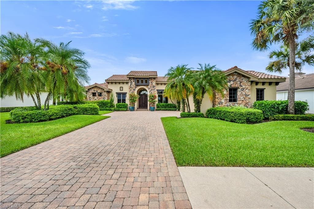 11875 Hedgestone Ct, Naples, photo 2