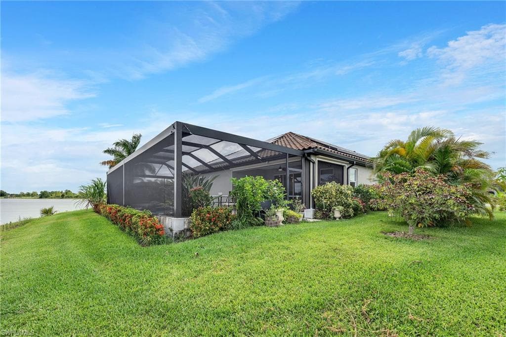 2078 Grove Dr, Naples, photo 2