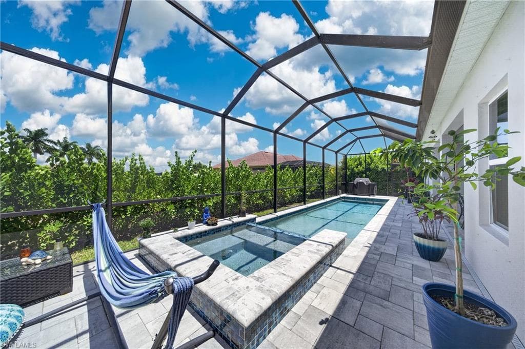 1321 42nd Ave, Cape Coral, photo 2