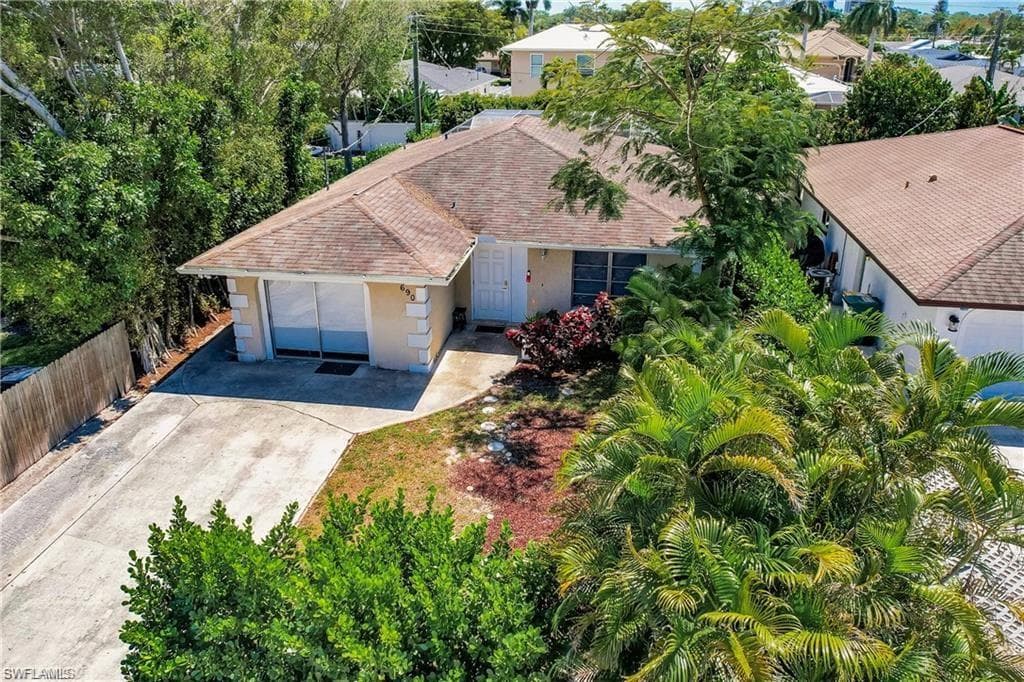 690 95th Ave, Naples, photo 3