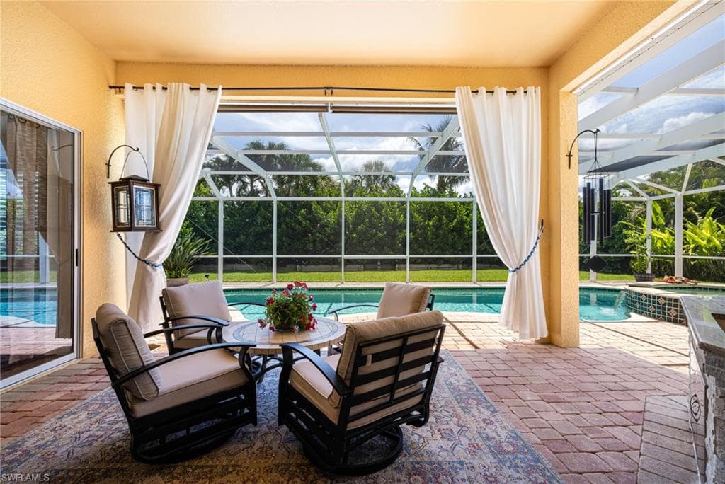 9836 Los Altos Ct, Fort Myers, photo 2