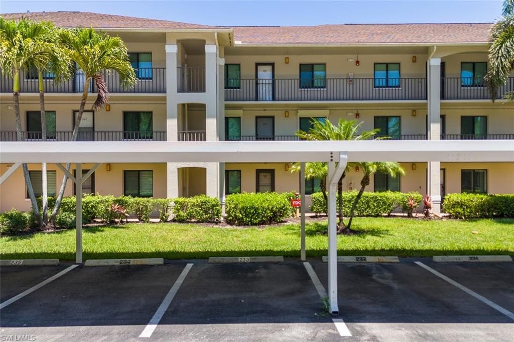 5708 Deauville Cir #j305, Naples, photo 3