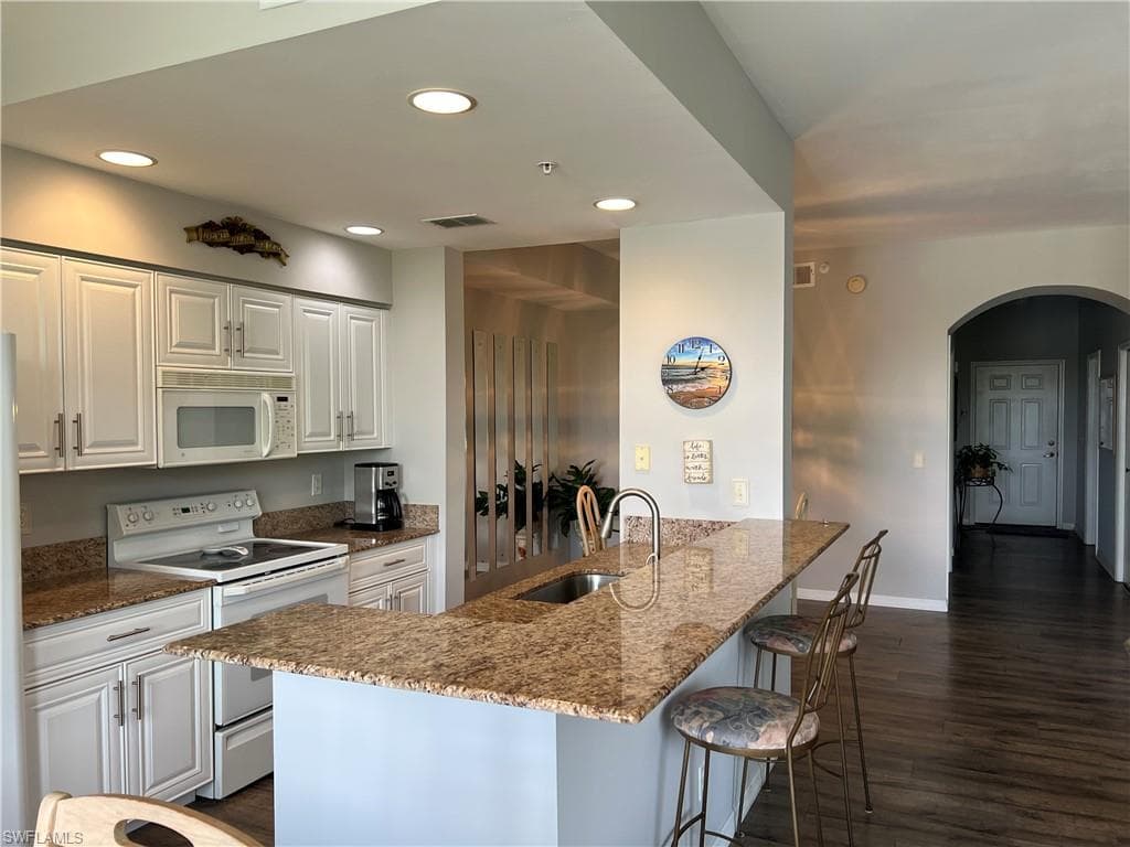 7525 Stoneybrook Dr #932, Naples, photo 2